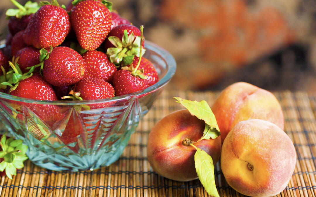 Old Fashioned Strawberry Peach Crisp